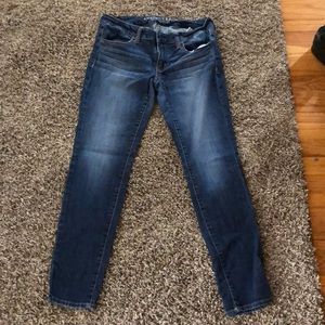 Size 6 American eagle jeggings,